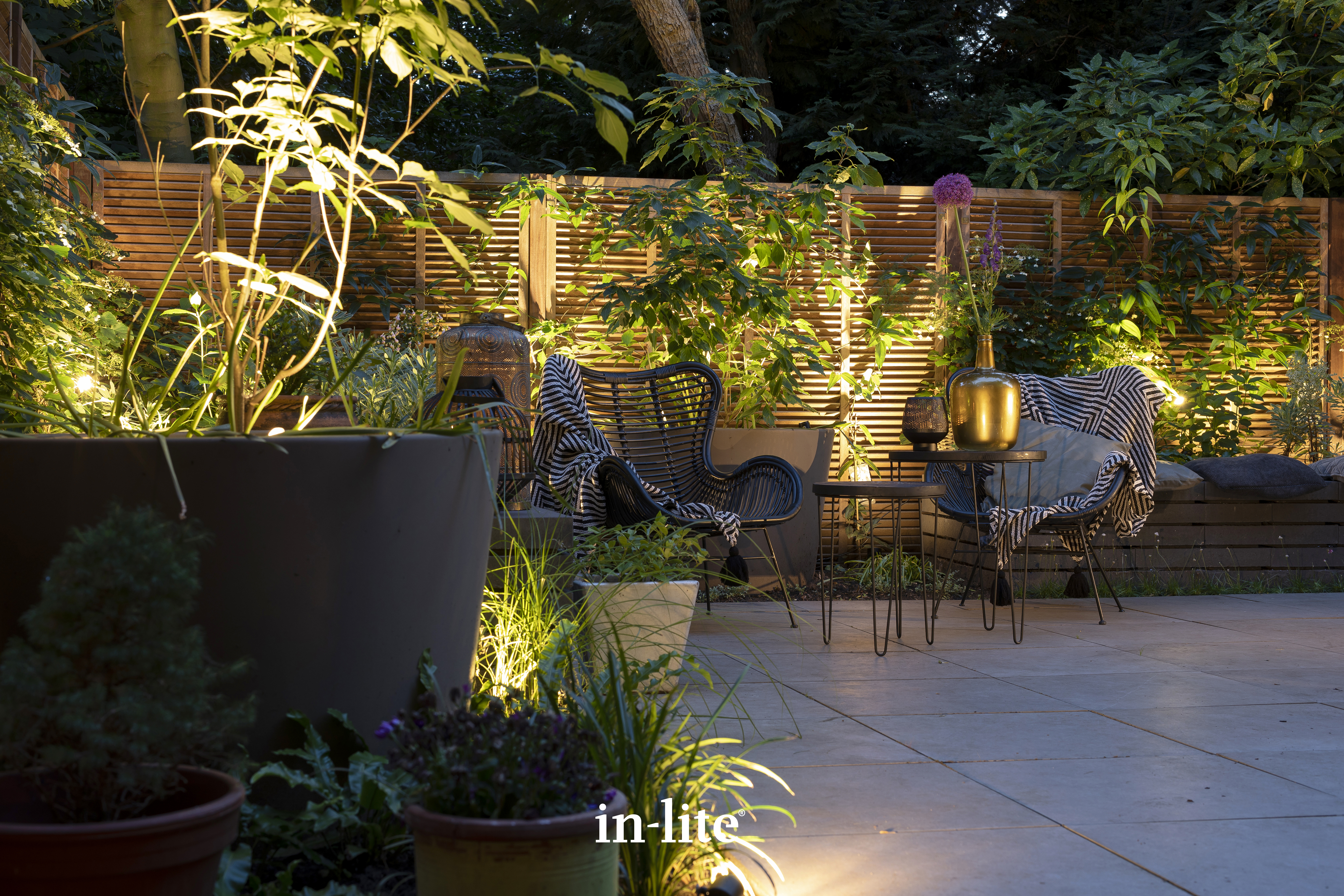 in-lite outdoor lighting – modular low-voltage LED system for gardens and landscapes
