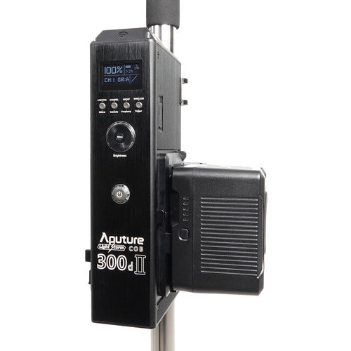 LS C300d II Daylight LED Light (V-mount) from www.thelafirm.com