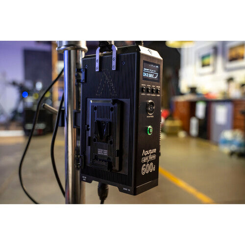 LS 600d (V-Mount) from www.thelafirm.com