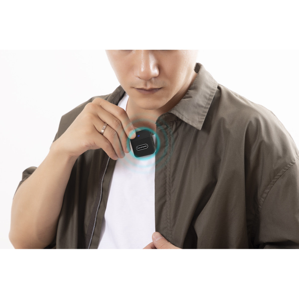 Blink 100 B5 Clip-On Wireless Mic System for iPhone 15, Android Devices, iPads & Computers w/ USB-C | The LA Firm