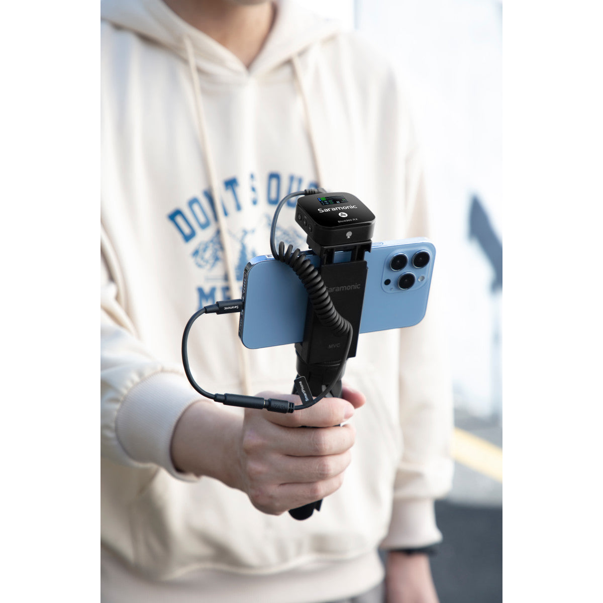 Blink 900 B2 2-Person Wireless Clip-On Mic System w/ Lavaliers & Charging Case for Cameras & Mobile | The LA Firm
