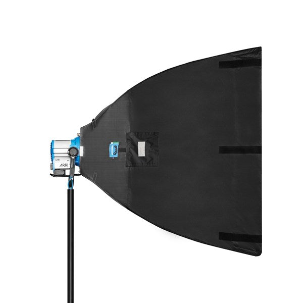 Chimera Quartz Plus Lightbank - Large - 3 screens from www.thelafirm.com