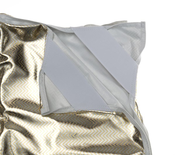 Chimera Cameo Fabric Kit - includes: 42x42" Aluminum Frame, White, Black, Gold, Silver, Diffusion Panels, Grip Heads, Duffle Case from www.thelafirm.com