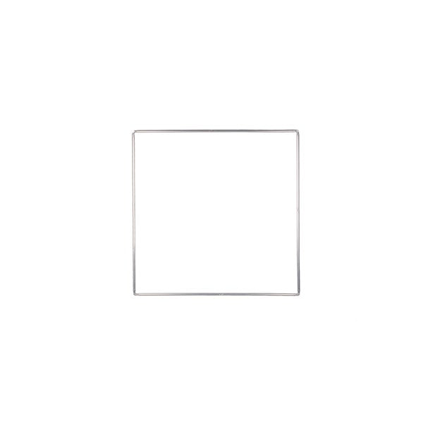 pro panel kit 24 - includes 1-24x24" (61x61cm) panel frame, 1-1/2 grid panel fabric, 1-white/black reflector panel, 1-compact panel duffel from www.thelafirm.com