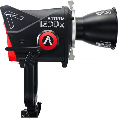 Storm 1200x w / Wide Reflector