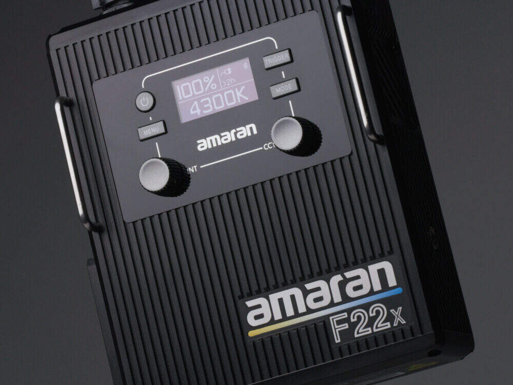 amaran F22x - 2'x2' LED Mat Bi-Color (A-Mount) from www.thelafirm.com