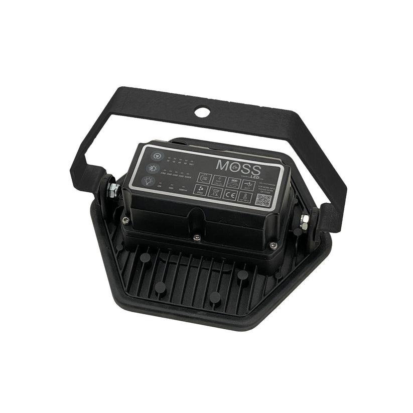 Cinema Work Light - High CRI Colour Temperature Adjustable Battery Powered With 360 Yoke from www.thelafirm.com