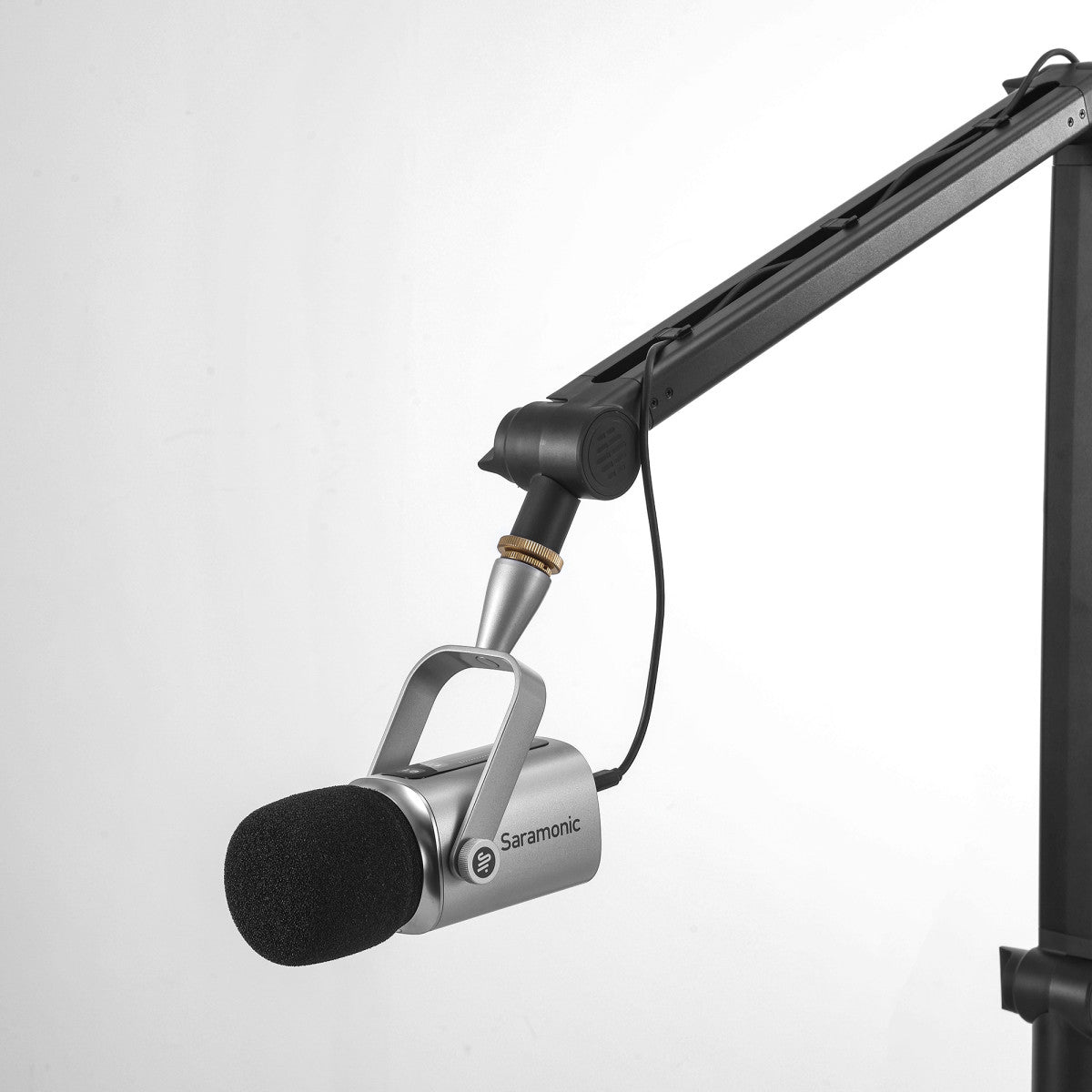SR-BV3 Large Diaphragm Dynamic Podcast Mic w/ XLR, USB-C & Headphone Outs, Touch Control & More | The LA Firm 