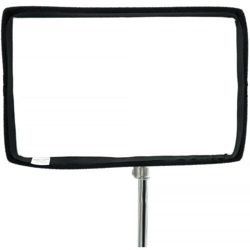 SNAPBAG® for ASTERA HYDRA 4 x,
Includes: MAGIC CLOTH® & Half Grid Diffusions w/ Storage Bag from www.thelafirm.com