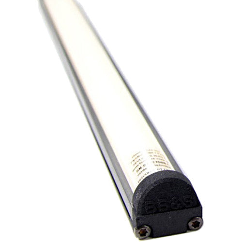 PIPELINE STUDIO 4-Foot 3200K, single unit - incl. xlr 3-pin male connector mounted on outgoing 3 m (10 feet) black cable from www.thelafirm.com