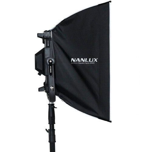 Rectangular softbox Dyno 650c from www.thelafirm.com