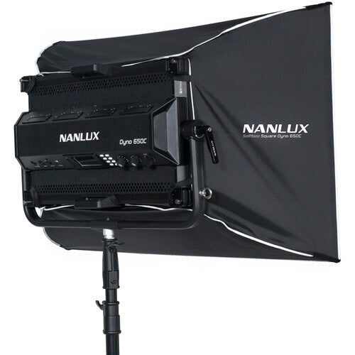 Rectangular softbox Dyno 650c from www.thelafirm.com