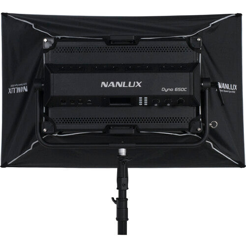 Rectangular softbox Dyno 650c from www.thelafirm.com