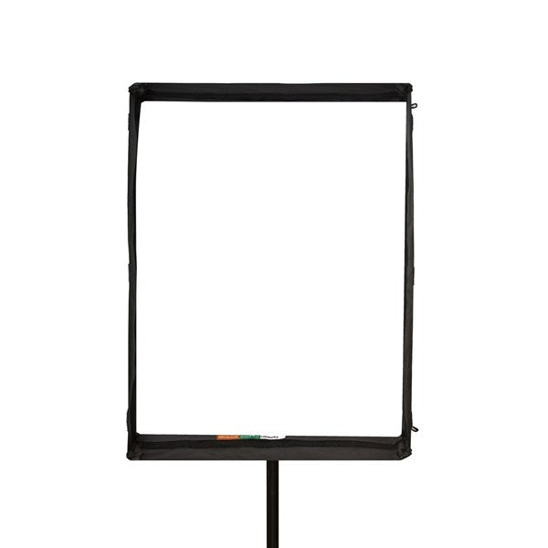 Chimera Quartz Plus Softbox - 3 screens from www.thelafirm.com